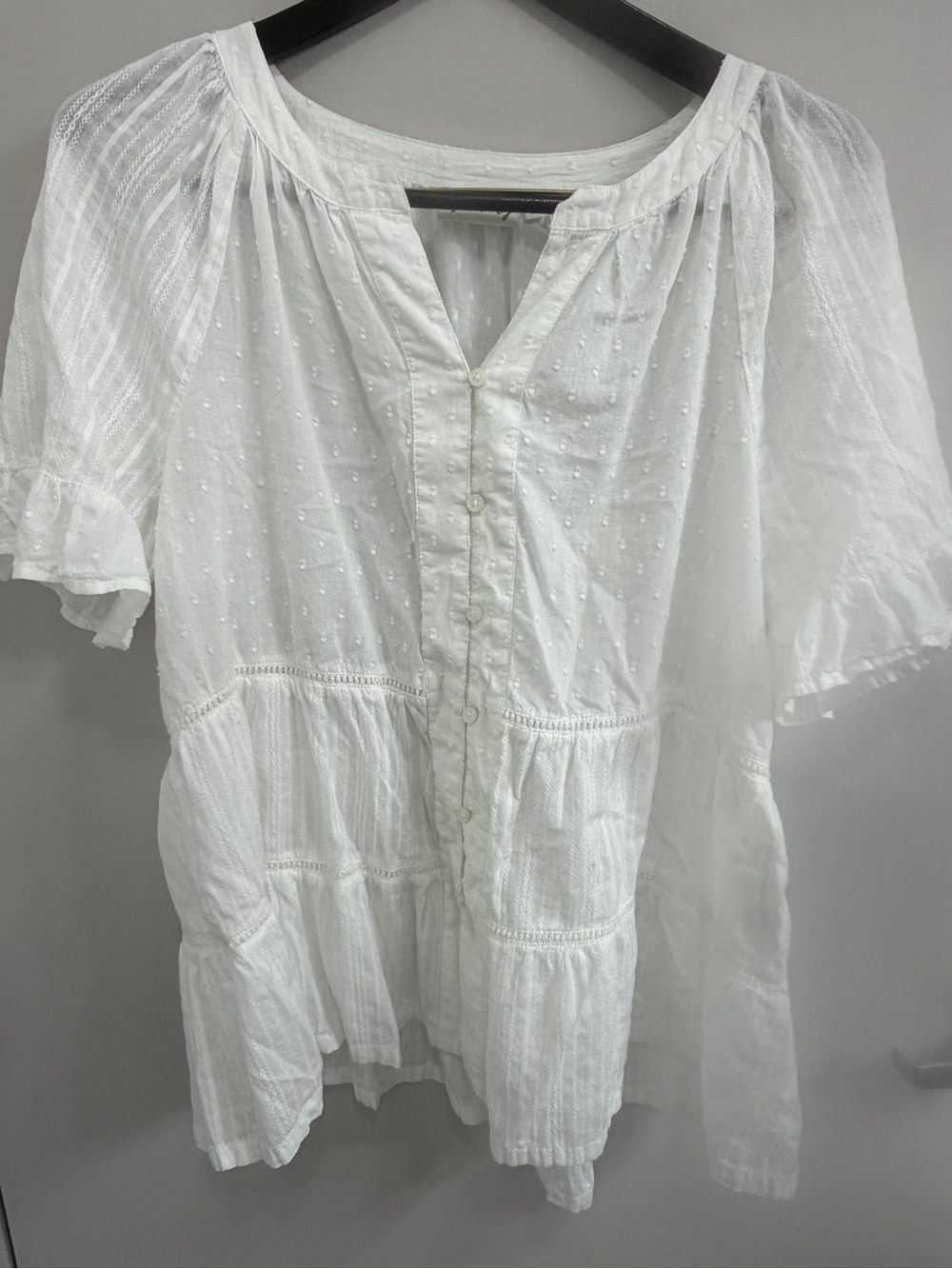 Wonderly White Swiss Dot Button-Front Peasant Tunic